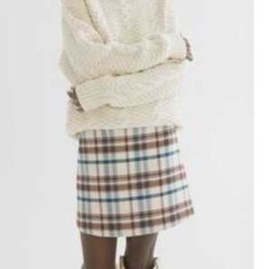 Aritzia Wilfred Classic Wool Plaid Skirt